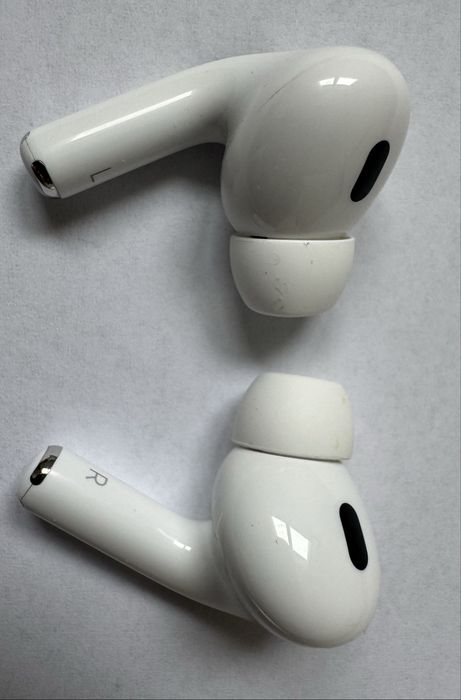 Casti Apple Airpods Pro (2nd Generation) MagSafe (USB-C) IMPECABILA