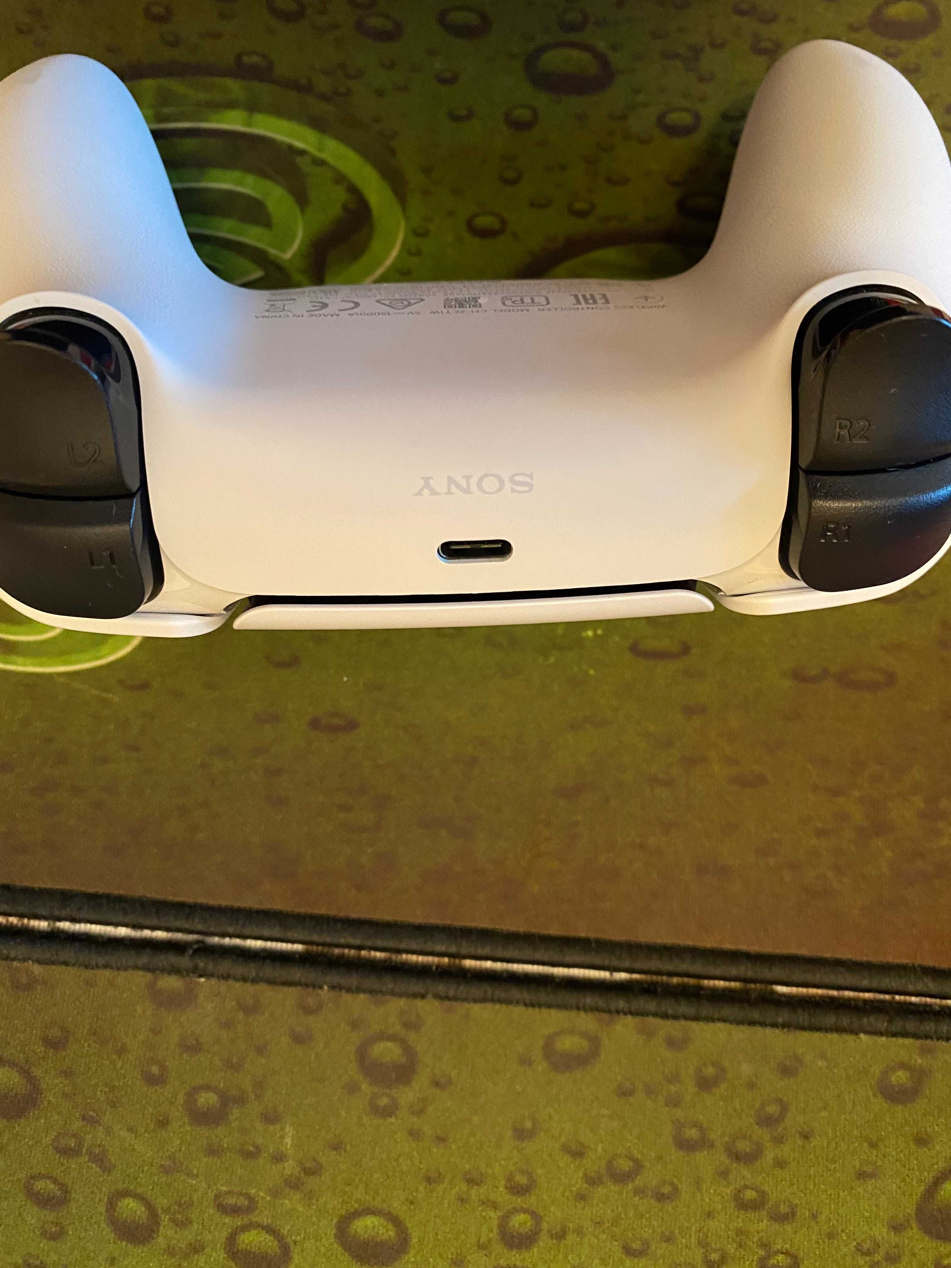 Рециклиран Dualsense Контролер Джойстик за PS5  гаранция Playstation 5
