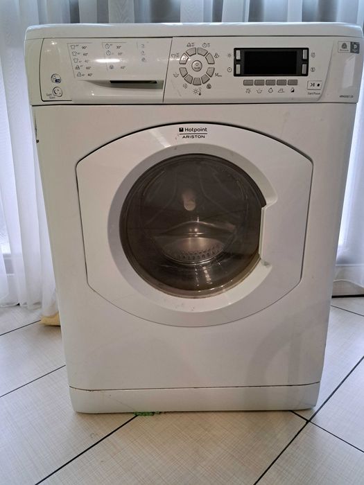 Пералня Hotpoint ARISTON