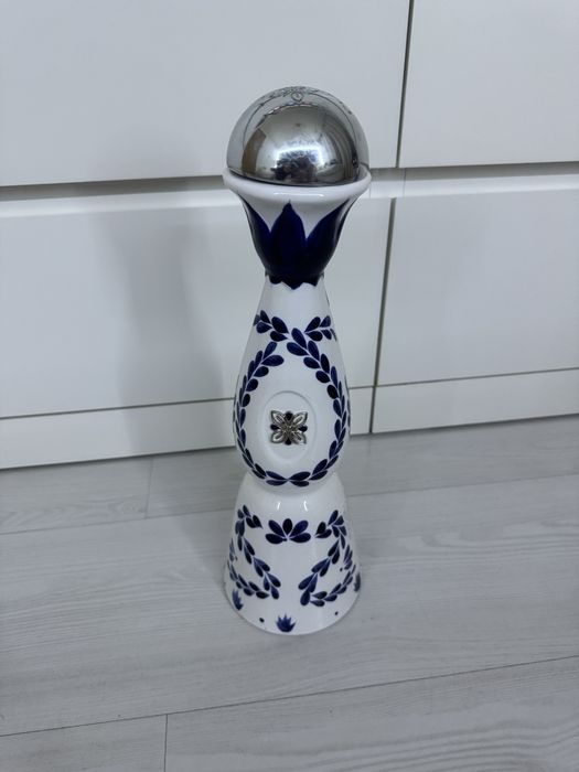 Vand Sticla Goala Clase Azul