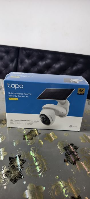 Camera supraveghere cu panou solar