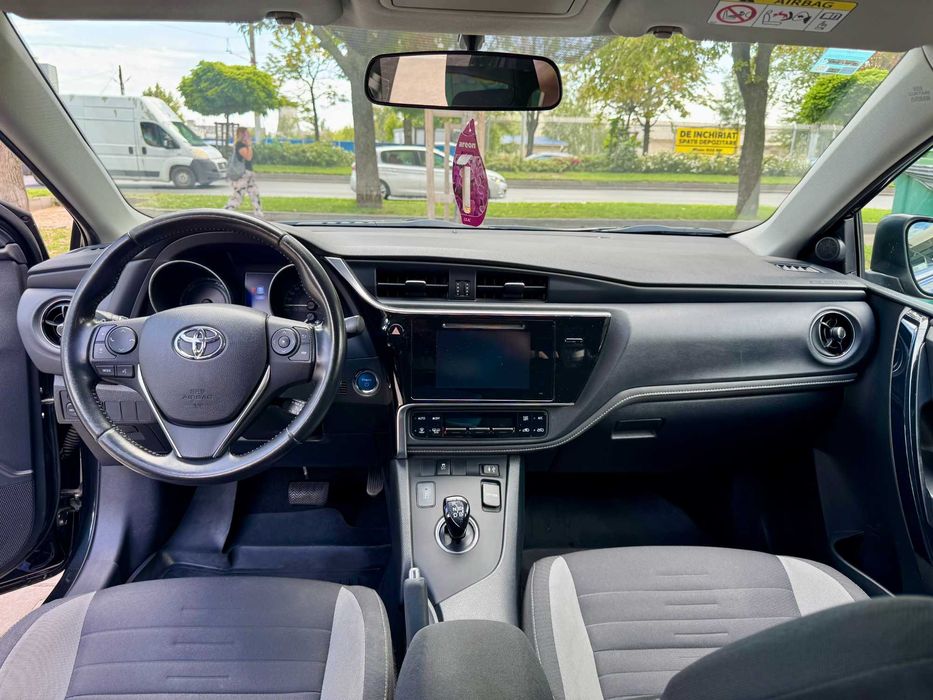 Toyota Auris Hybrid 2016, 1.8 eCVT, test baterie OK, 200.000 km reali