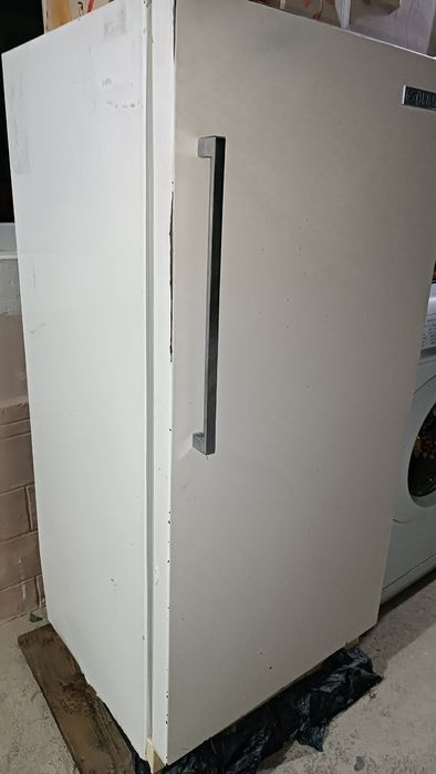 Muzlatkich sotiladi CCCP davriniki zor ishlidi