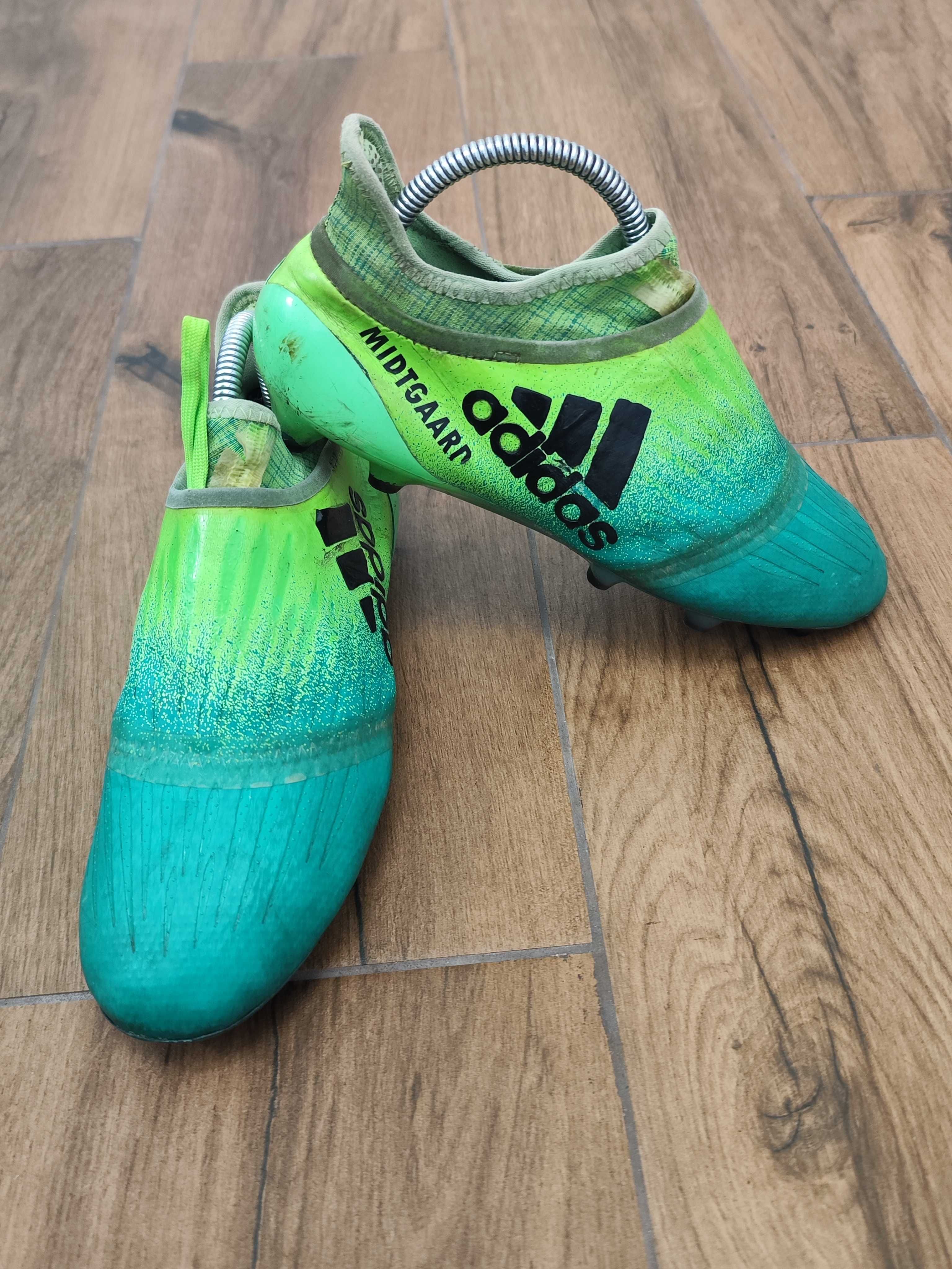 Футболни обувки Adidas X 16+