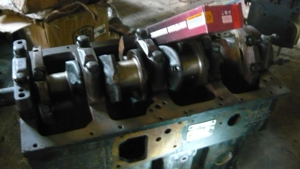 vind bloc belarus in 4/ 1025  si bloc motor u 650 din 2004