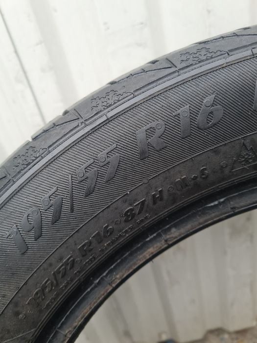 2 Anvelope de iarna *195/55R16 *Matador*LICHIDARE STOC*50 Lei Buc*