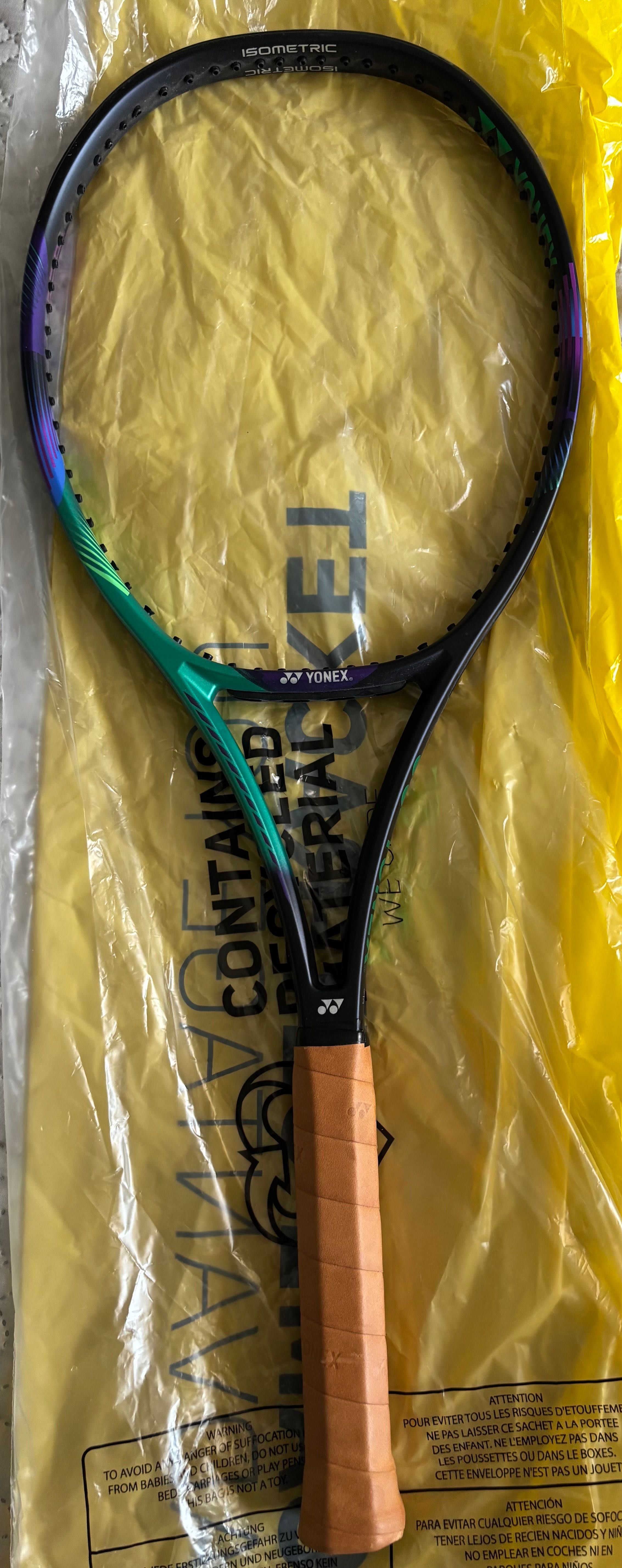 Yonex Vcore Pro 97L L2 тенис ракета