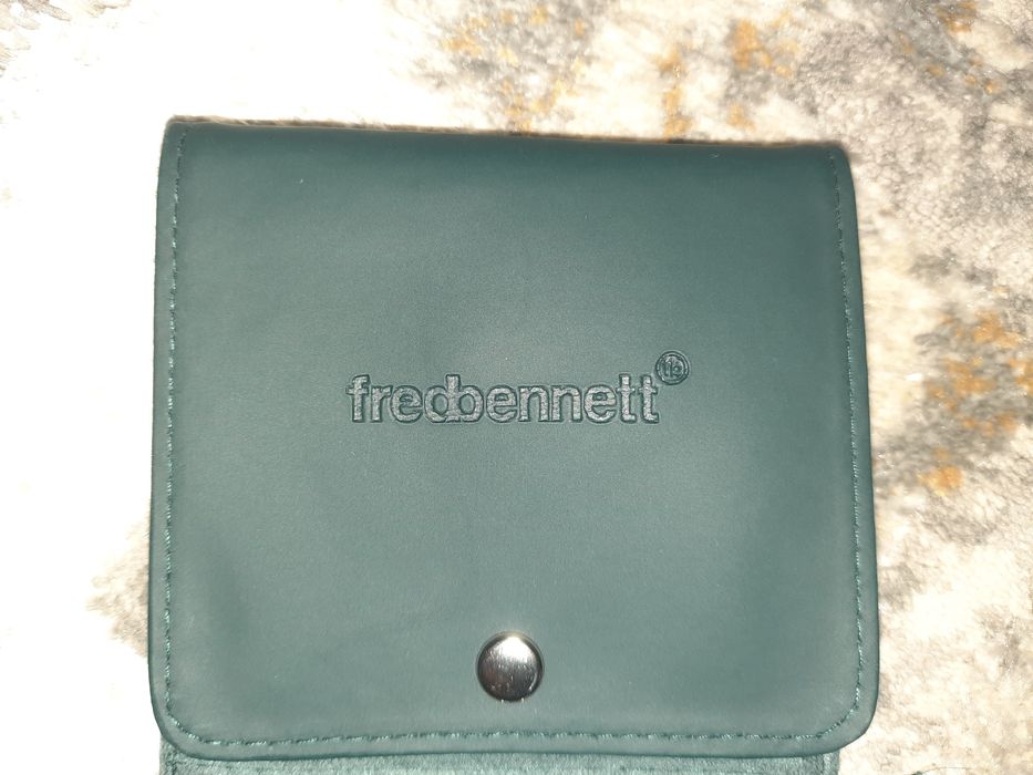 Lanț și brățară Fred Bennett din oțel inoxidabil - Nou