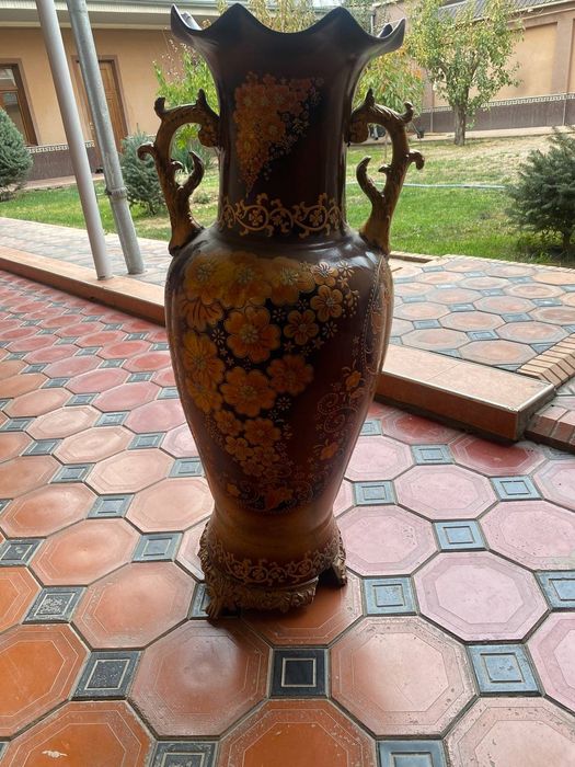 Vaza ko'za  decor uchun