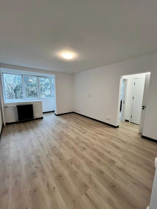 Vand apartament 2 camere Zona Drumul Taberei