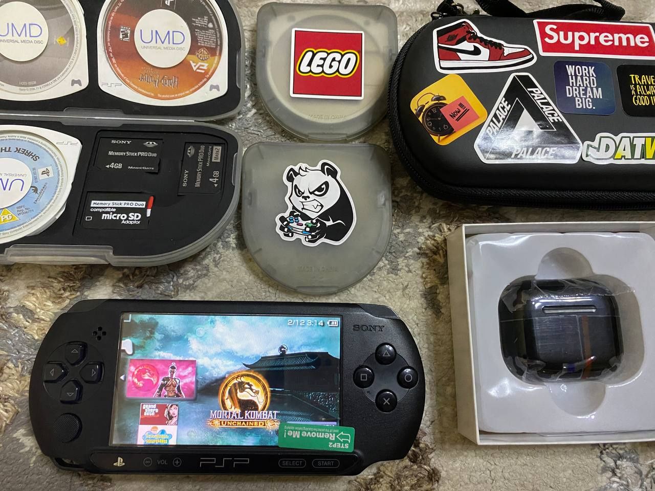 Assalom alekum Psp sotiladi Street Model 128gb + 4 gb 3ta fleshka
