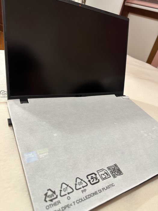 Лаптоп Леново Lenovo Asus