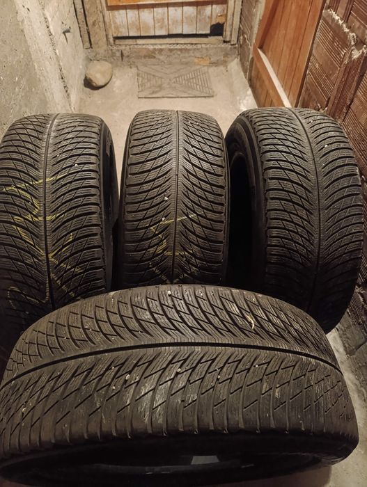 Michelin Pilot Alpin 5 SUV 255/55/18 DOT 2022