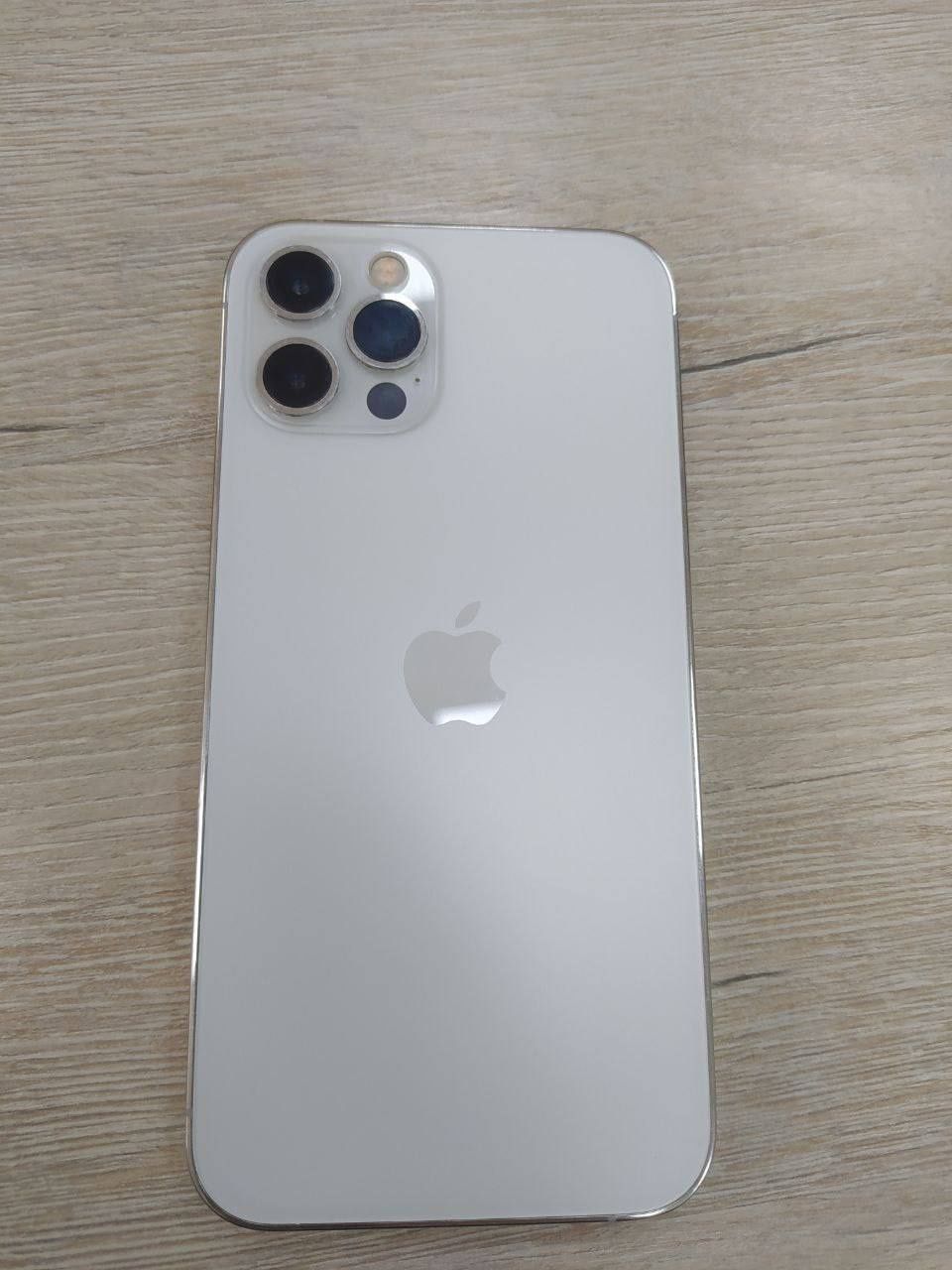 iPhone 12 Pro 256 talik sotiladi!