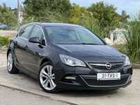 Opel Astra 1.4t 140cp OPC Line/Navigatie/BiXenon/Climatronic/Interior sport