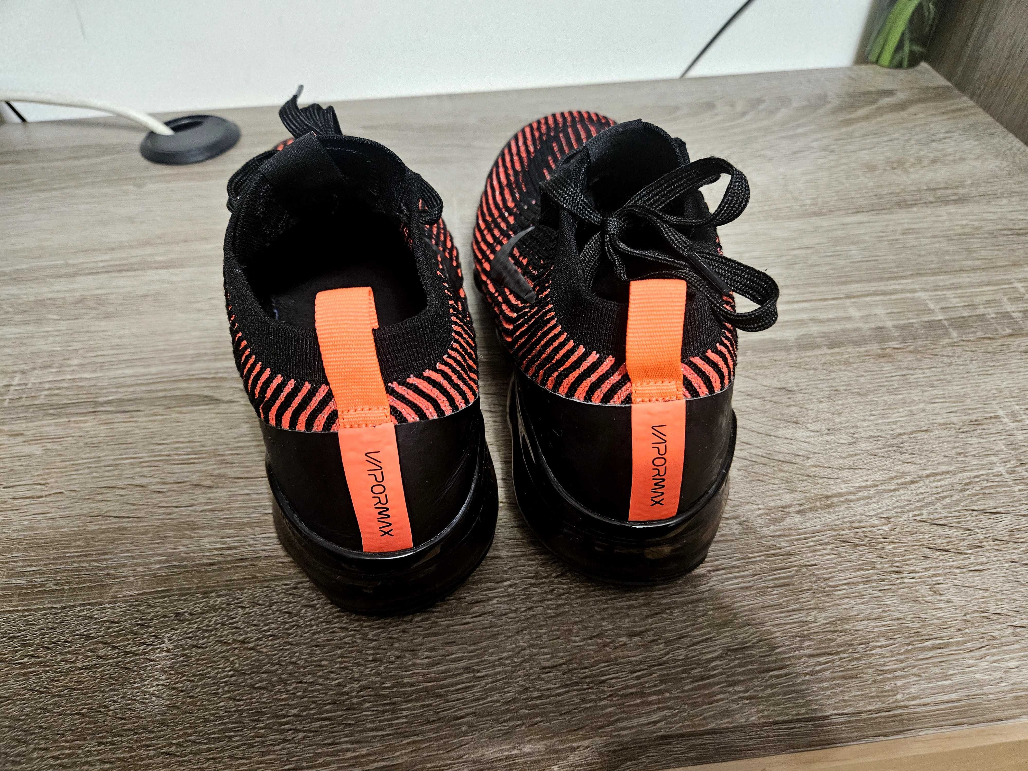 Nike VaporMAX...