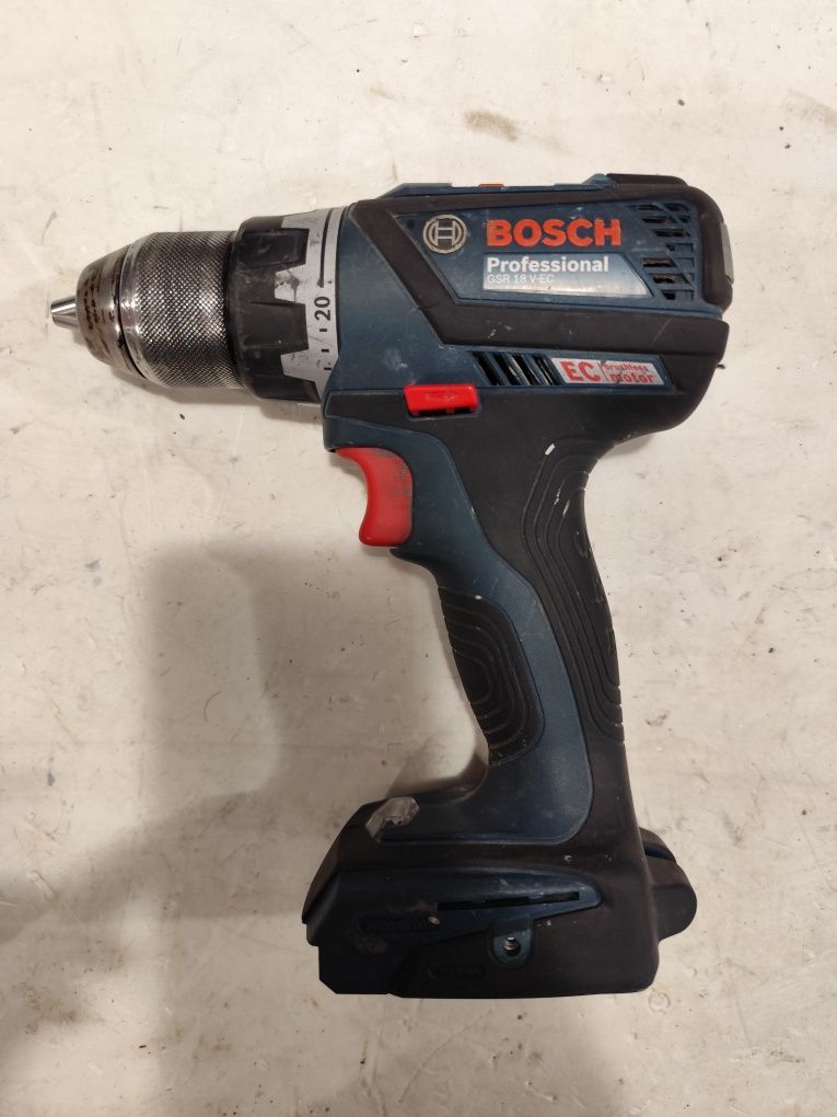 Безчетков акумулаторен винтоверт Бош Bosch GSR 18 V-EC + 3Ah AMP/Share