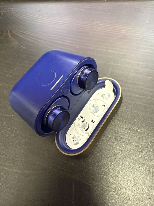 Bowers & Wilkins Pi7 S2 - adaptive active noise cancelling