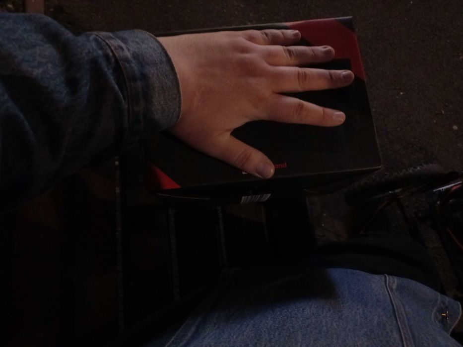 Seif metalic cu 2chei,nou, sigilat,negru, trimit