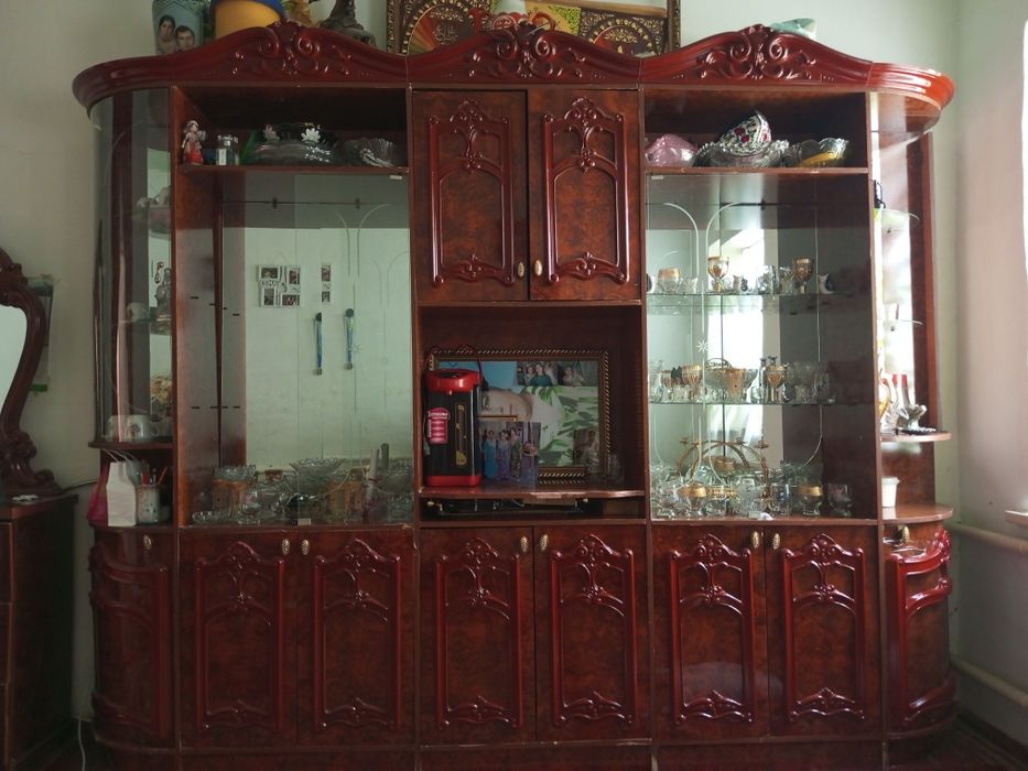 Стенка сотилад  холати яхши