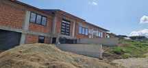 Vând/Schimb casa la roșu( Sp+P)  în localitatea Săliștea Noua
