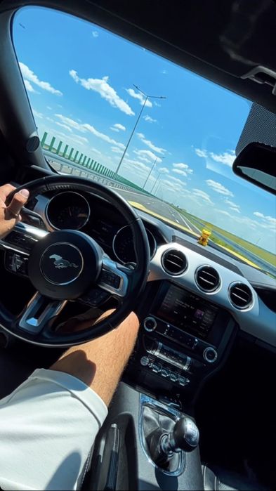 Ford Mustang 2.3 EcoBoost Manual
