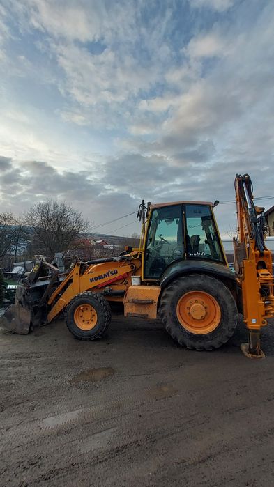 Buldoexcavator  Komatsu
