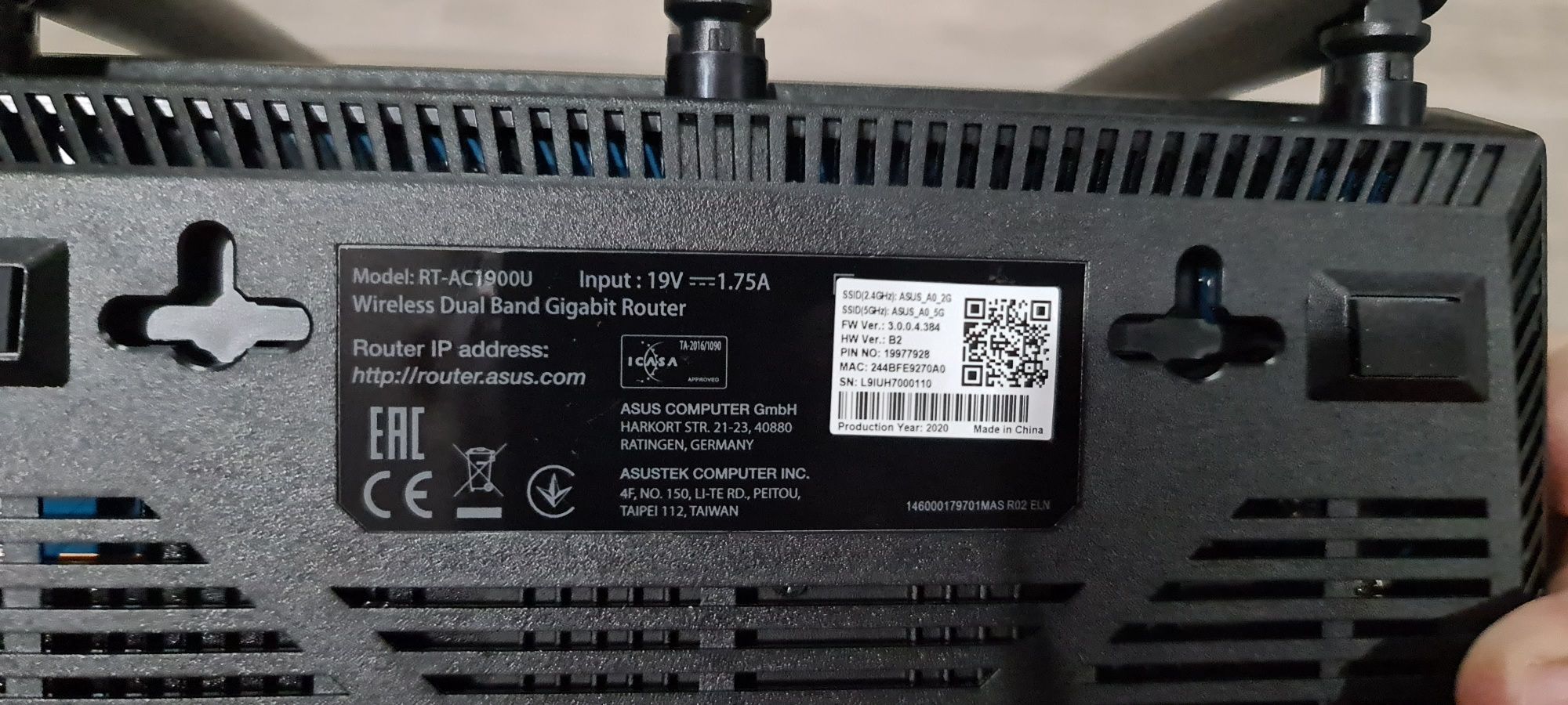 Router wireless ASUS RT-AC1900U, Dual-Band Gigabit, AiMesh