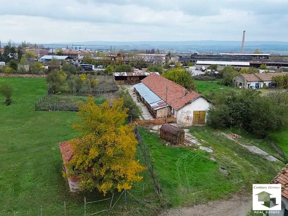 135222 УПИ за производствено-складова дейност в гр. Лясковец