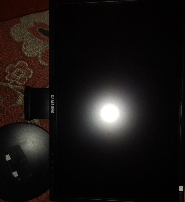 Продам монитор Samsung
