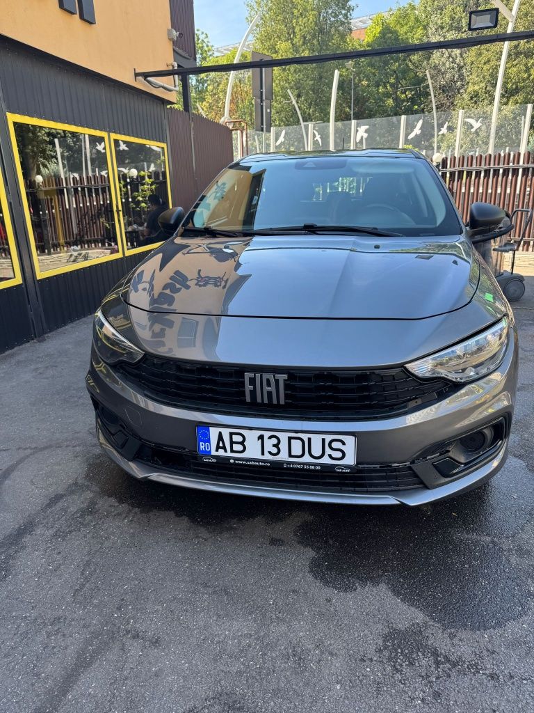 Vând Fiat Tipo hibrid hybrid