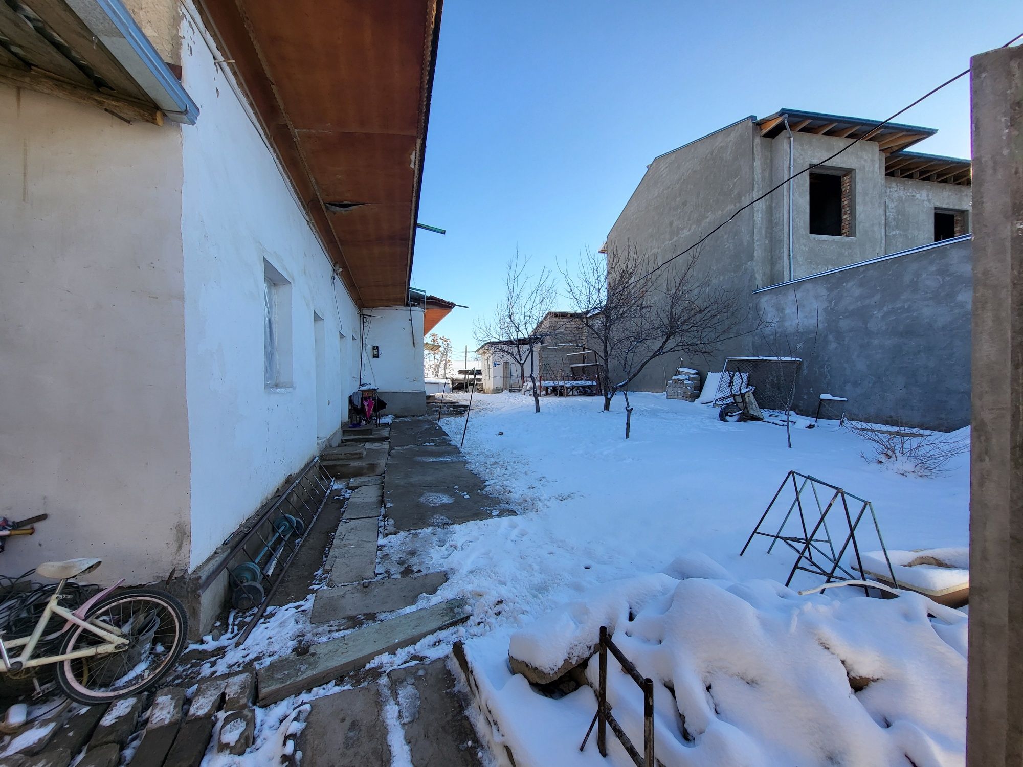 Ховли, Участка, Мирзо Улугбекский район, Пилла