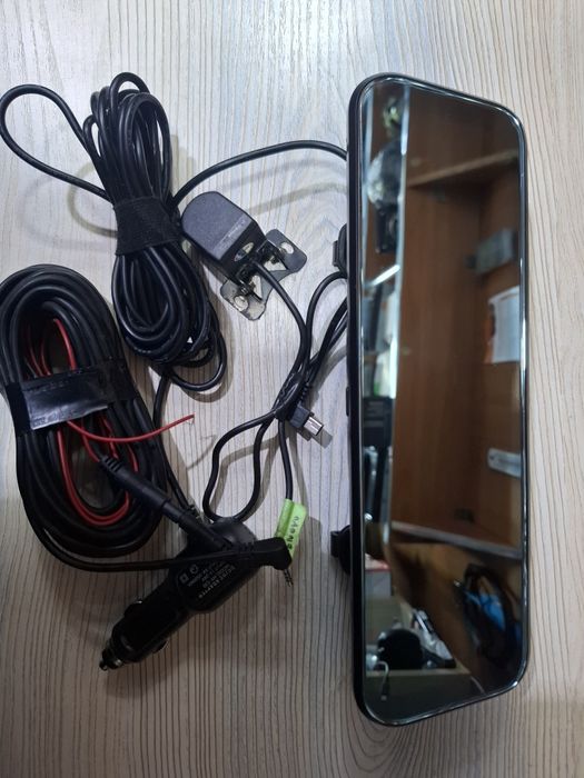 Видео регистратор Deluxe  иккита камера