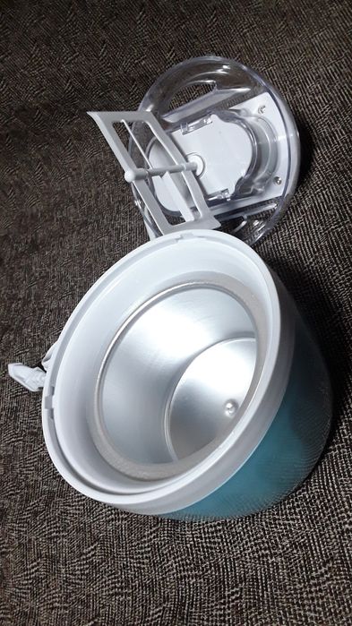 Aparat de înghețată DELIMANO, NOU, NEFOLOSIT.