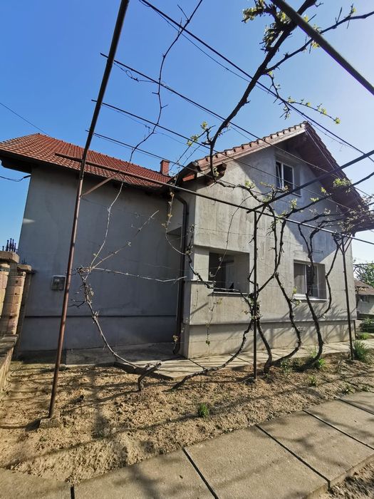 Casa de vânzare în Halmeu