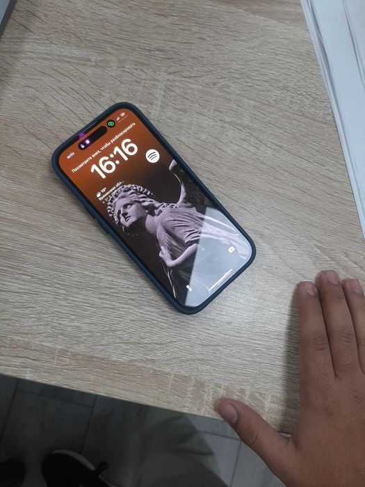 IPHON 128 GB белый