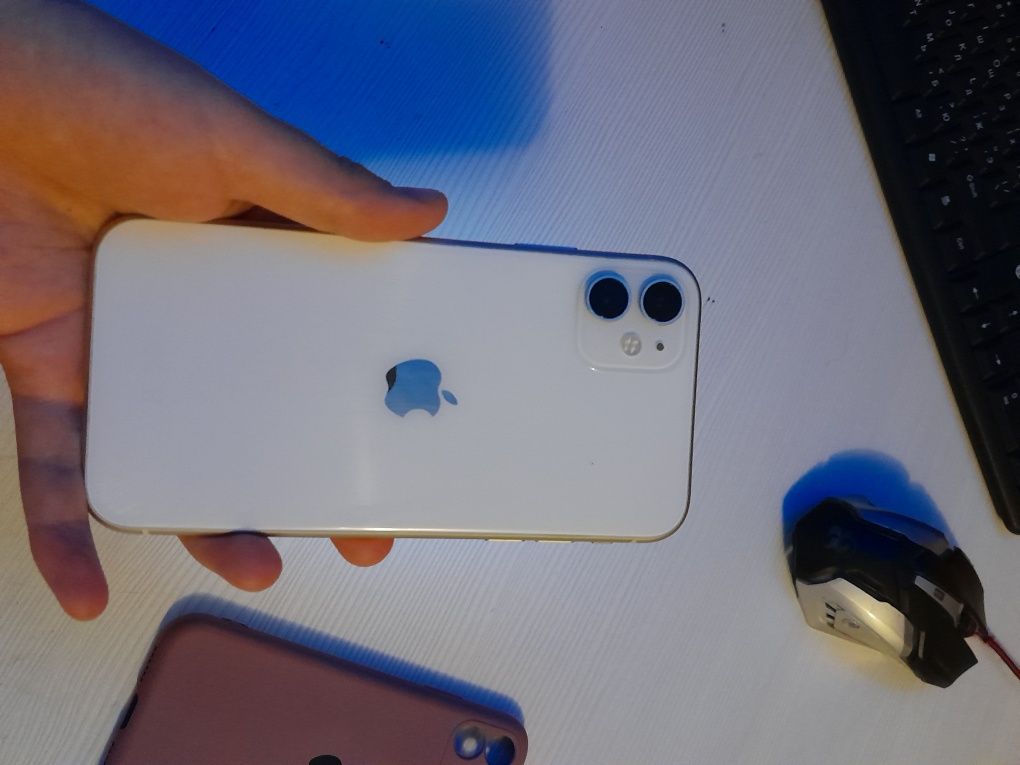 Iphone 11 , 128 гб