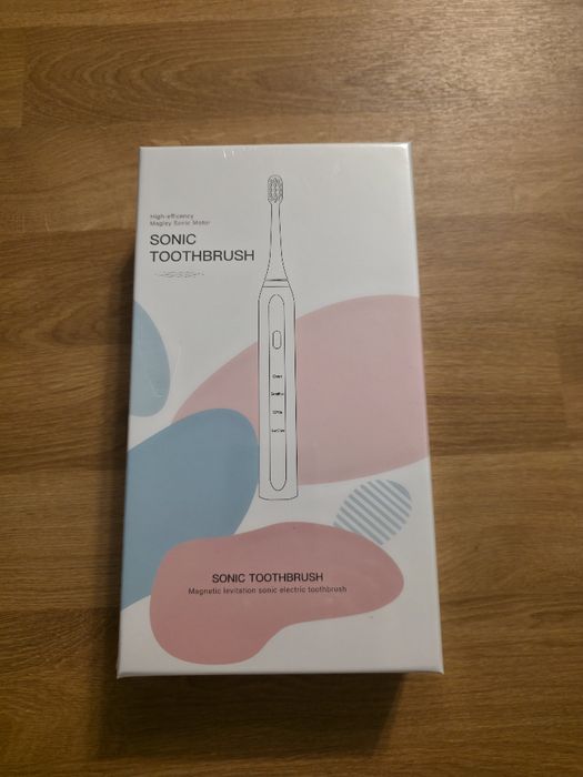 Periuță electrică sonică cu levitație magnetică  rezistentă la apă