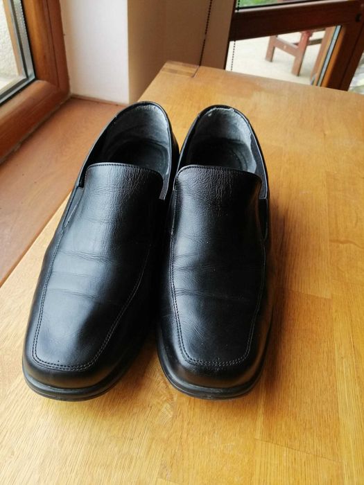 Дамски черни обувки 42 номер