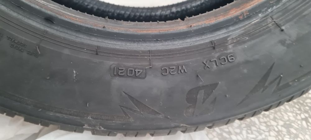 Зимни гуми Bridgestone Blizzak 185/ 65 R15