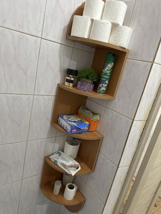 Продам угловую полку