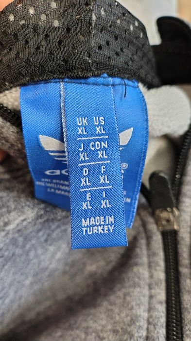 Мъжки екип ХЛ, като Л