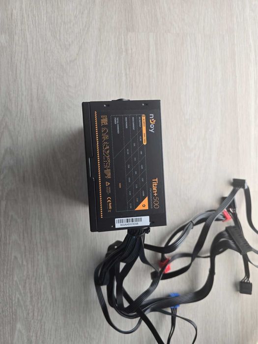 Sursa nJoy Titan+ 500, 500W, 80+ Bronze, PFC Activ