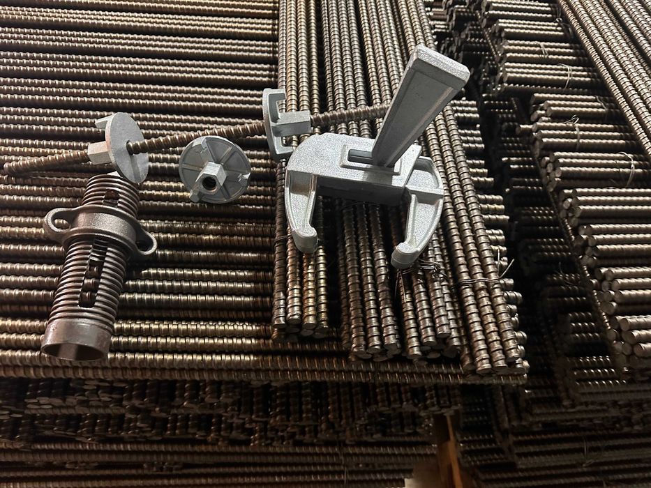 Гайка 450Тг Тайроты 800Тг гайки 90мм 3х рожковый ОЦИНКОВАННЫЙ опалубка