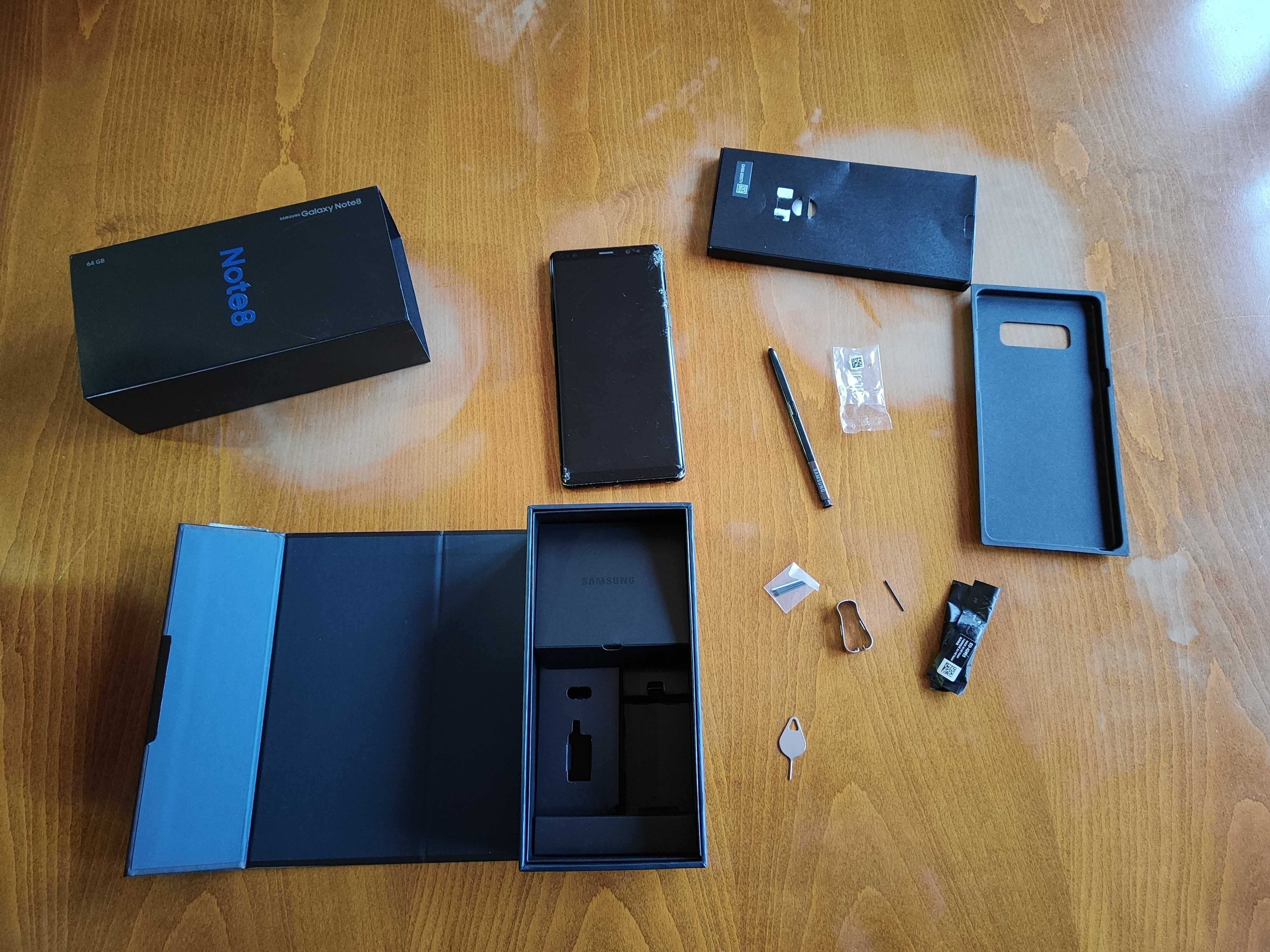 Samsung Note 8 Счупен Дисплей Части Оригинална Кутия Използван Работи
