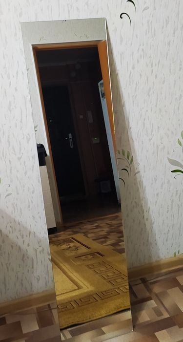 Зеркало прямоугольное