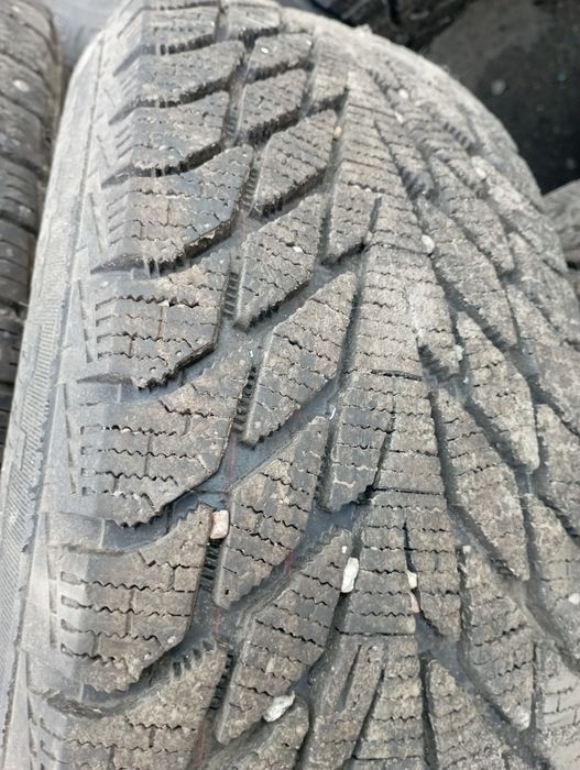 Продам резину на 14 зима