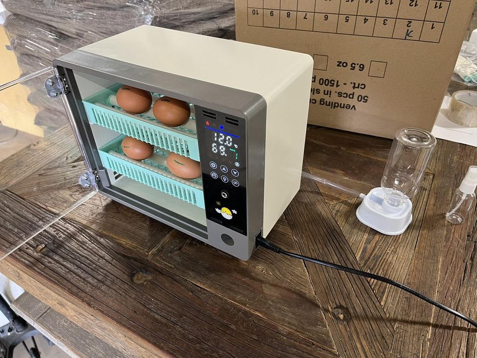 Инкубатор за яйца, 24 яйца, автоматичен контрол на влажността, PID кон