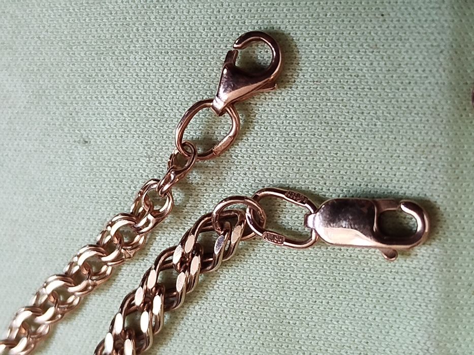 Срочно Продам женские золотые кольцо