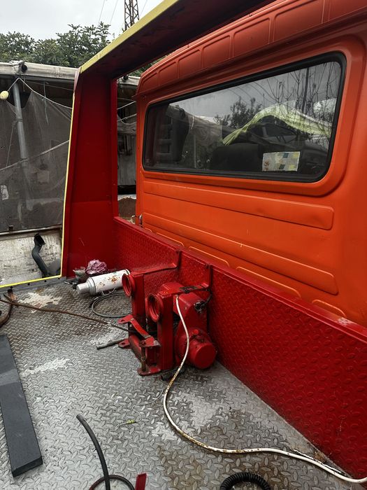 Peugeot J5 Пътна помощ